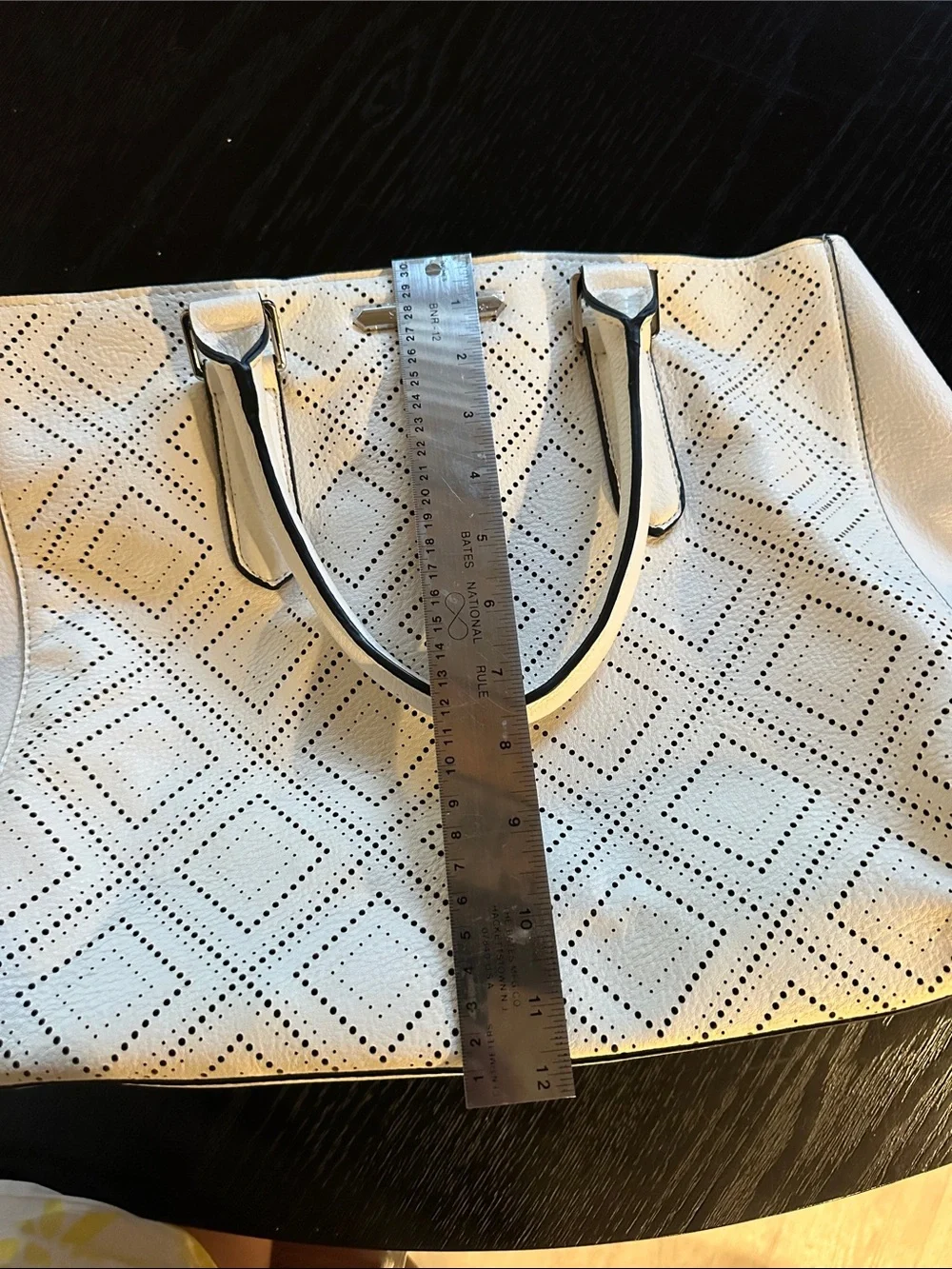 Steve Madden White geometric Satchel